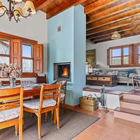 Casa Mariella En Linares Ribadesella
