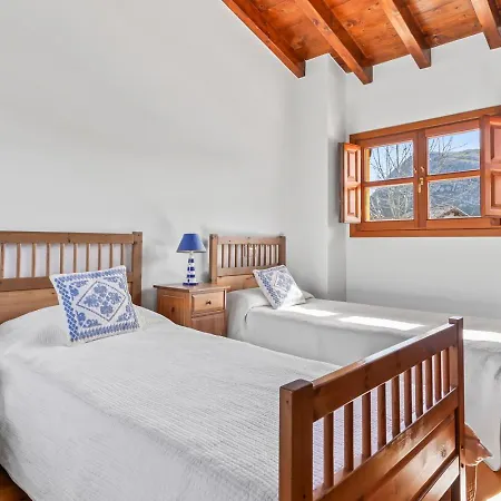 Chalet Casa Mariella En Linares, Ribadesella *